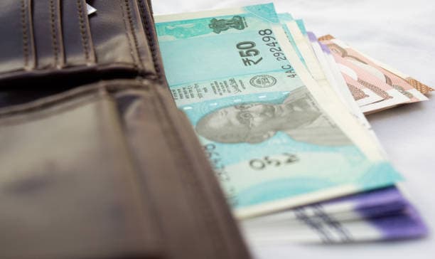 La depreciación de la rupia reconfigura la economía logística de exportación de productos químicos de la India