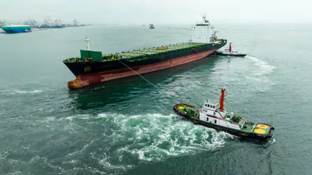 Saudi-Led Coalition Steps Up Red Sea Vessel Protection Amid Growing Houthi Threat